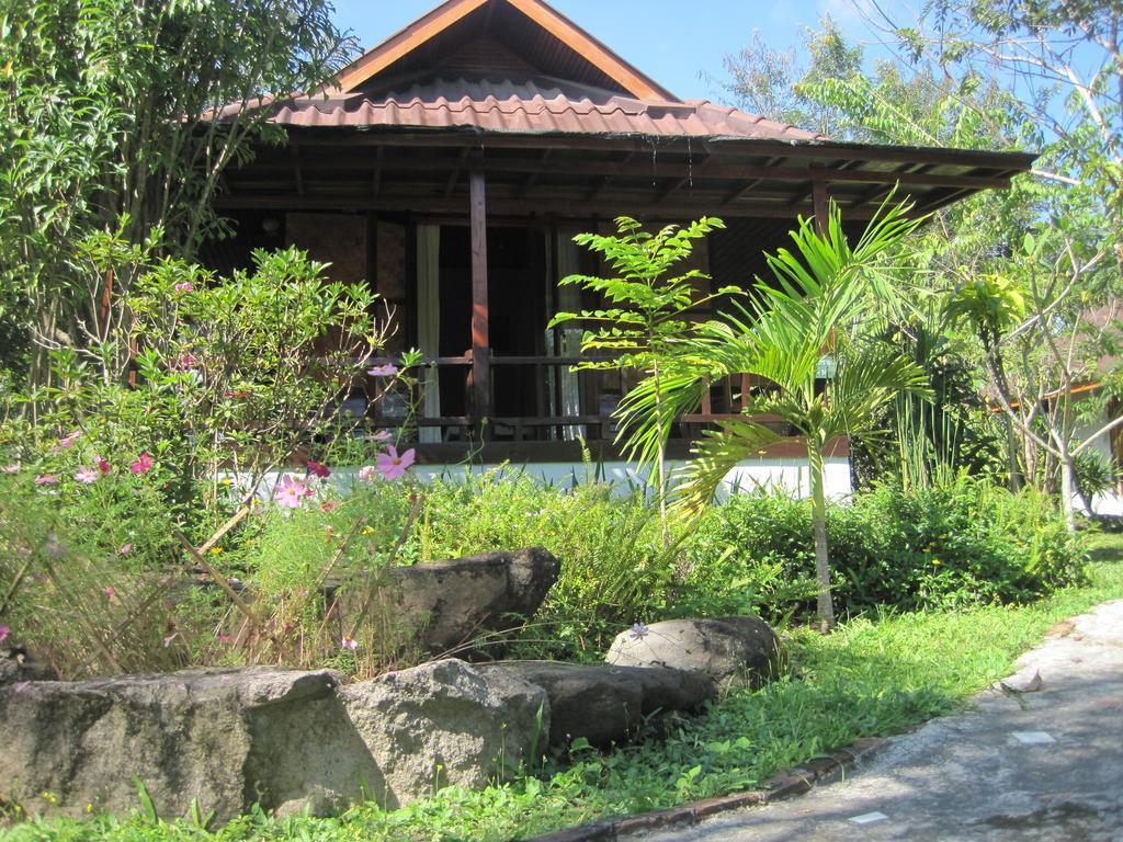 Le Mont Resort Pai Exterior photo