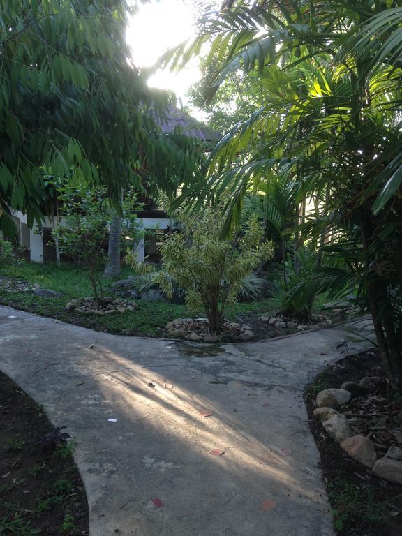 Le Mont Resort Pai Exterior photo