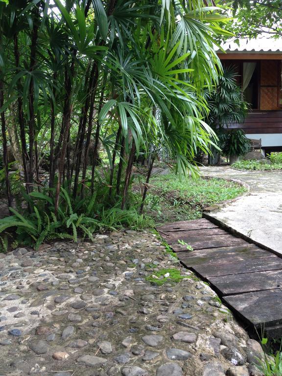 Le Mont Resort Pai Exterior photo